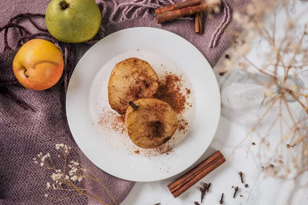 Baked pears with plain yoghurt, FOR MOMS program